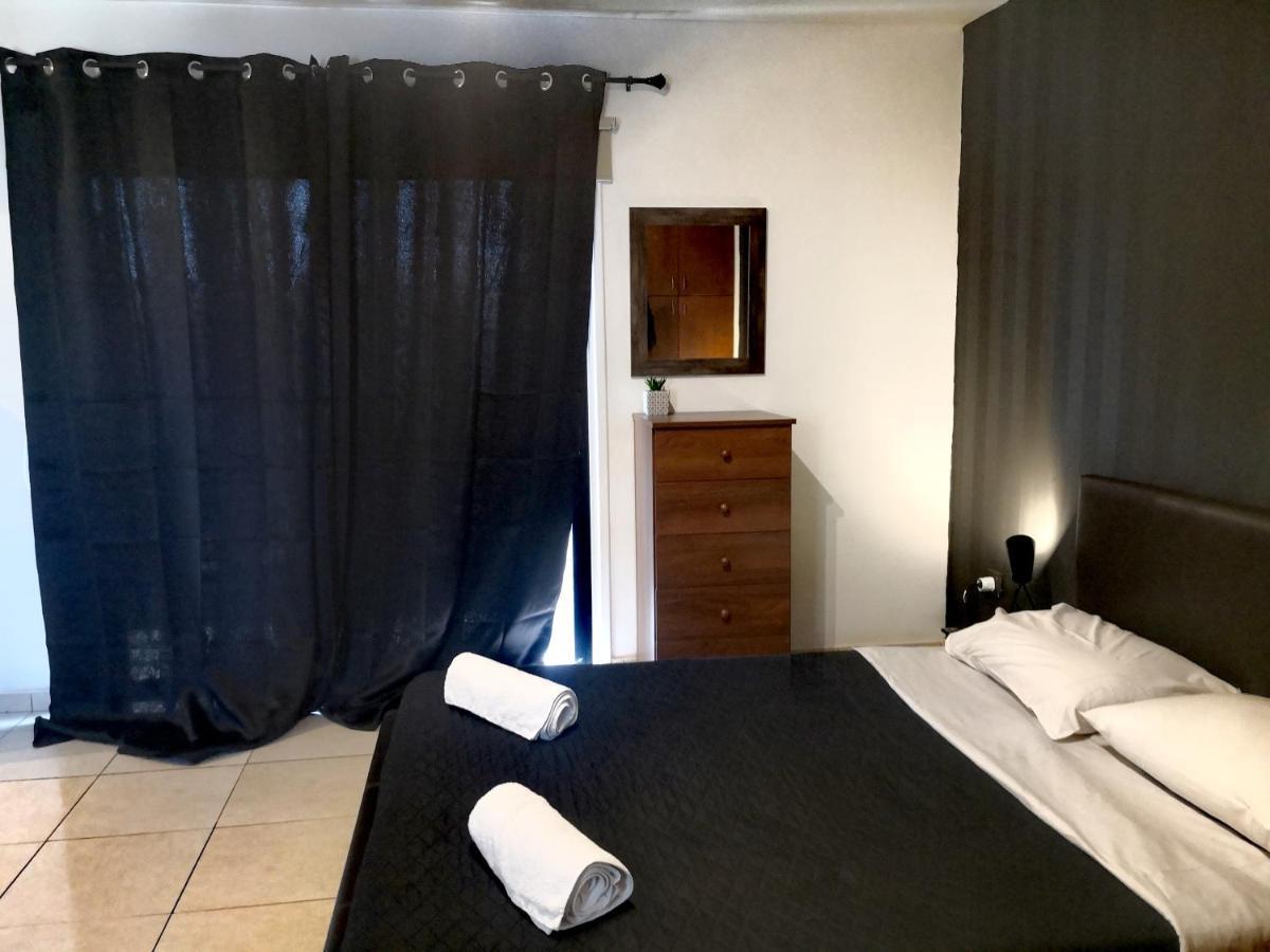 St Lazaros, Larnaca Center Studio Scala ภายนอก รูปภาพ